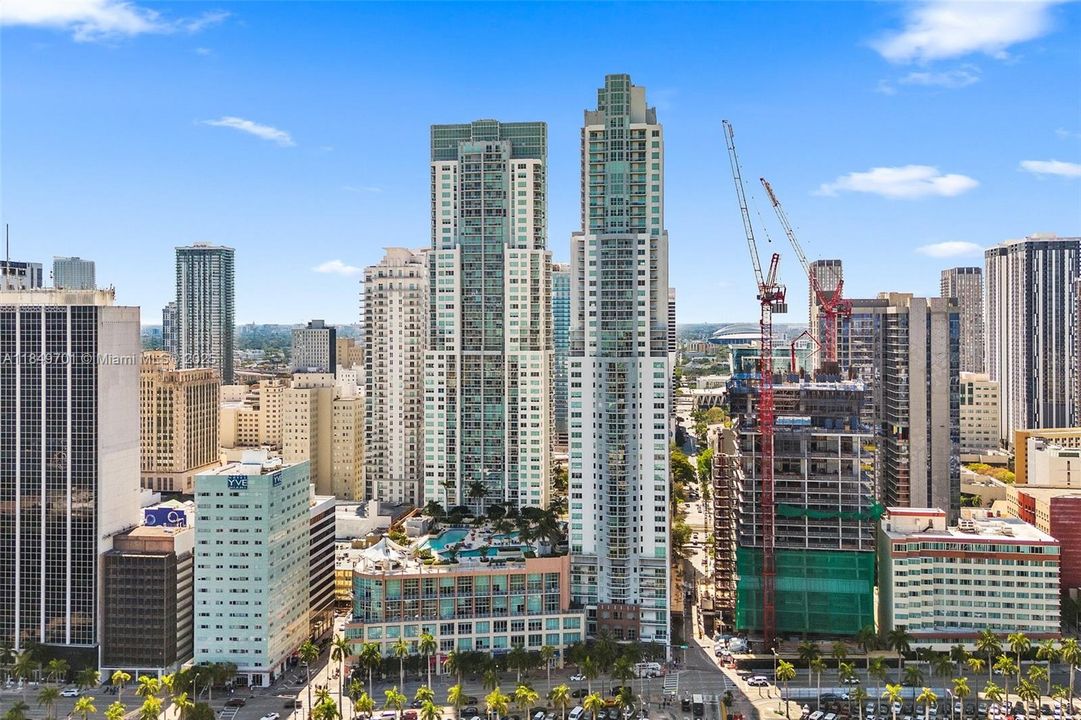 En Venta: $450,000 (2 camas, 2 baños, 1006 Pies cuadrados)