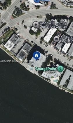 For Sale: $265,000 (1 beds, 1 baths, 730 Square Feet)