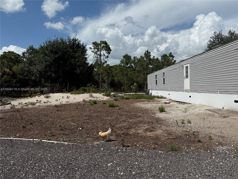 Activo con contrato: $280,000 (3 camas, 2 baños, 924 Pies cuadrados)