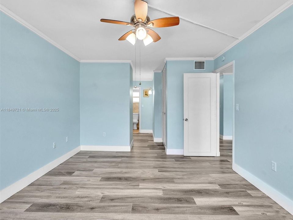 En Venta: $289,000 (1 camas, 1 baños, 812 Pies cuadrados)