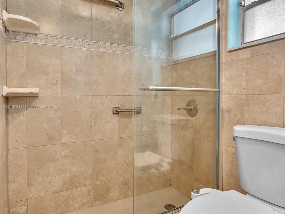 En Venta: $289,000 (1 camas, 1 baños, 812 Pies cuadrados)