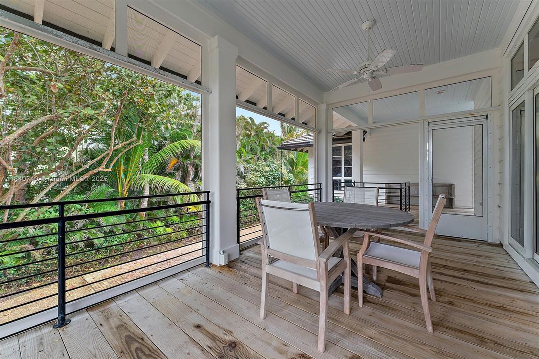 Active With Contract: $4,800,000 (4 beds, 5 baths, 2708 Square Feet)