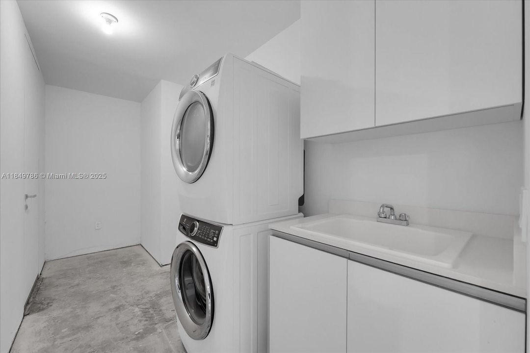 En Venta: $4,500,000 (4 camas, 4 baños, 2682 Pies cuadrados)