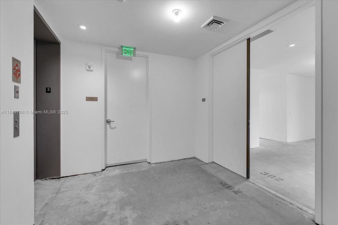 En Venta: $4,500,000 (4 camas, 4 baños, 2682 Pies cuadrados)