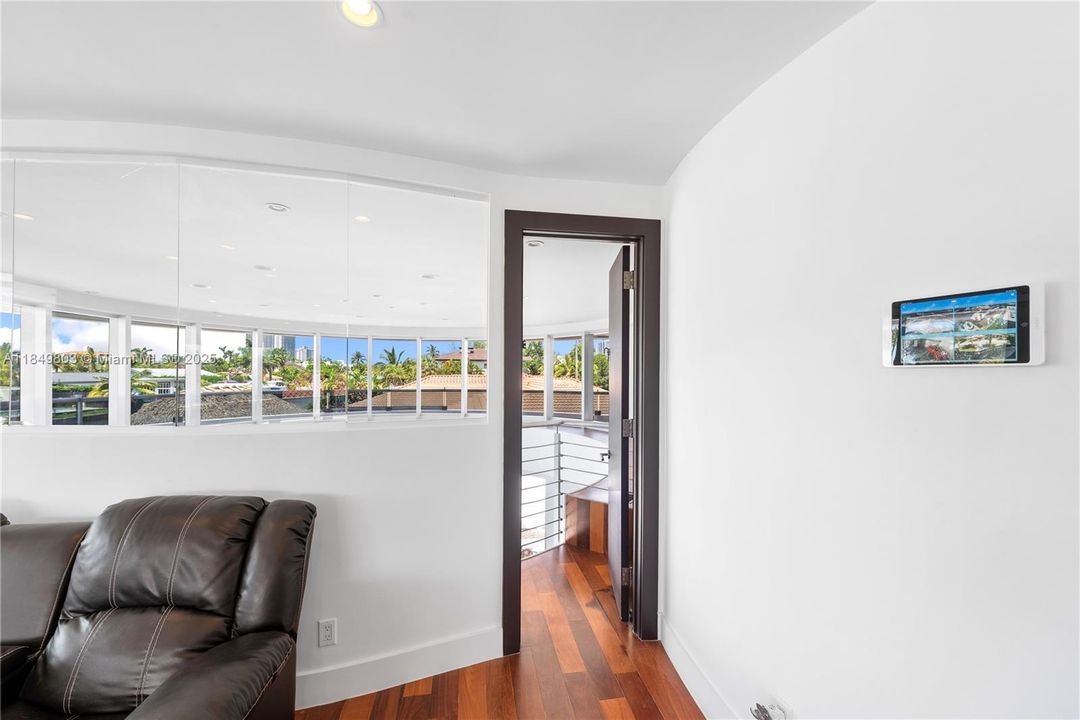 Activo con contrato: $25,000 (6 camas, 6 baños, 0 Pies cuadrados)