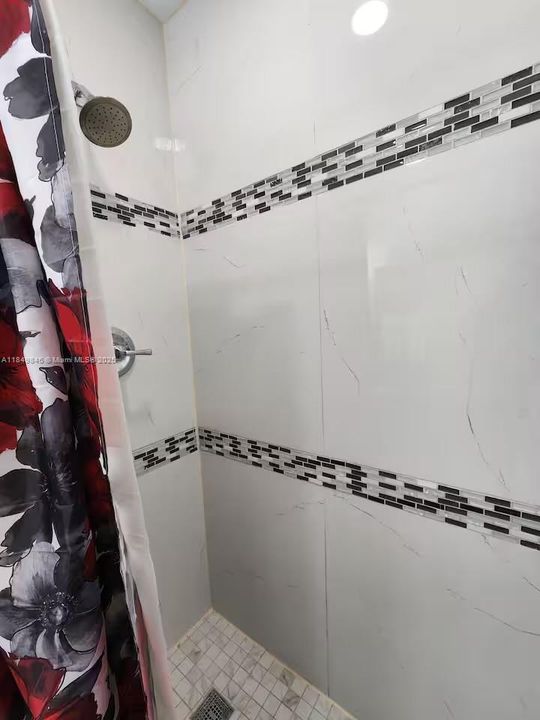 Недавно продано: $3,299,000 (0 спален, 0 ванн, 4914 Квадратных фут)