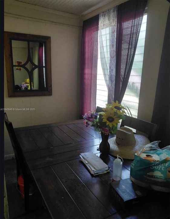 Vendido Recientemente: $99,000 (2 camas, 1 baños, 0 Pies cuadrados)