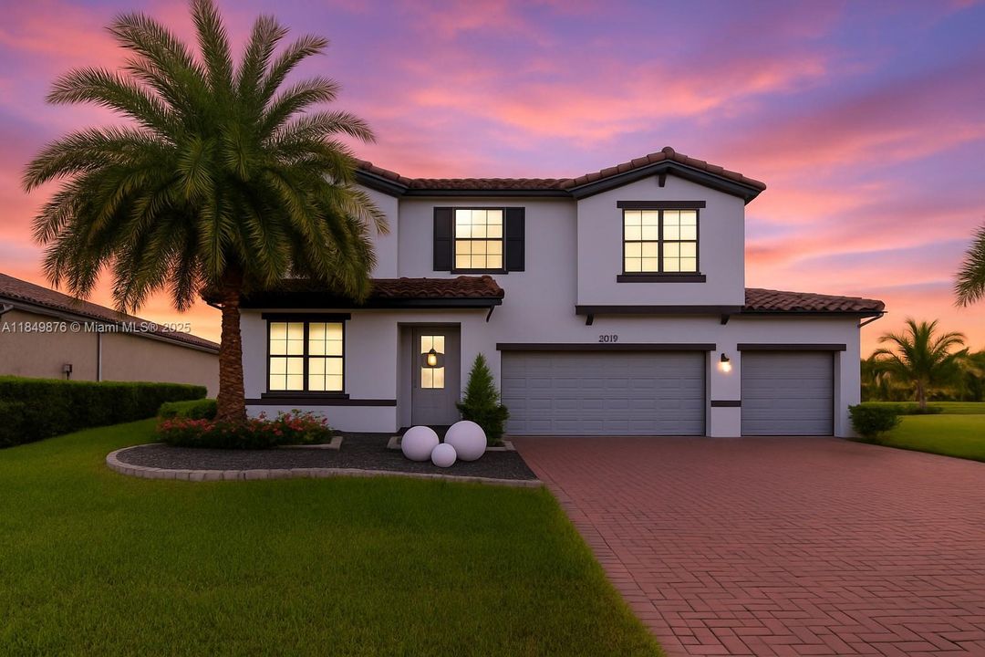 Недавно продано: $799,000 (5 спален, 2 ванн, 3065 Квадратных фут)