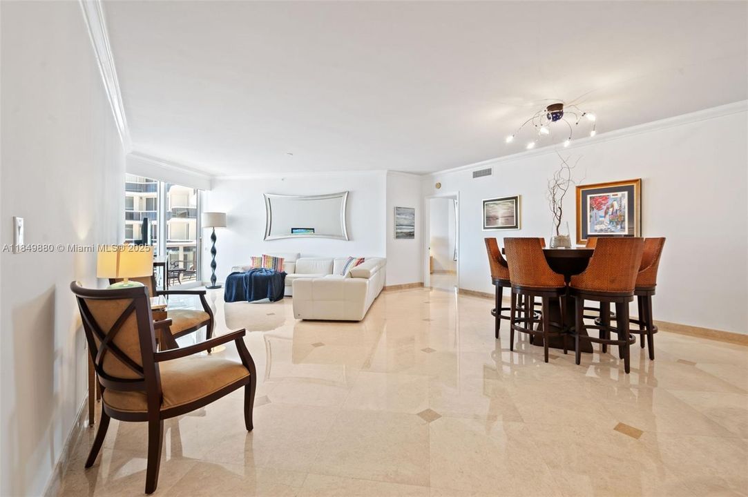 For Sale: $1,799,000 (2 beds, 2 baths, 1740 Square Feet)