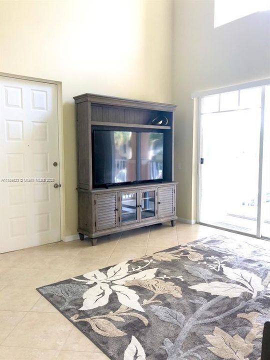 En Renta: $3,000 (2 camas, 2 baños, 1101 Pies cuadrados)