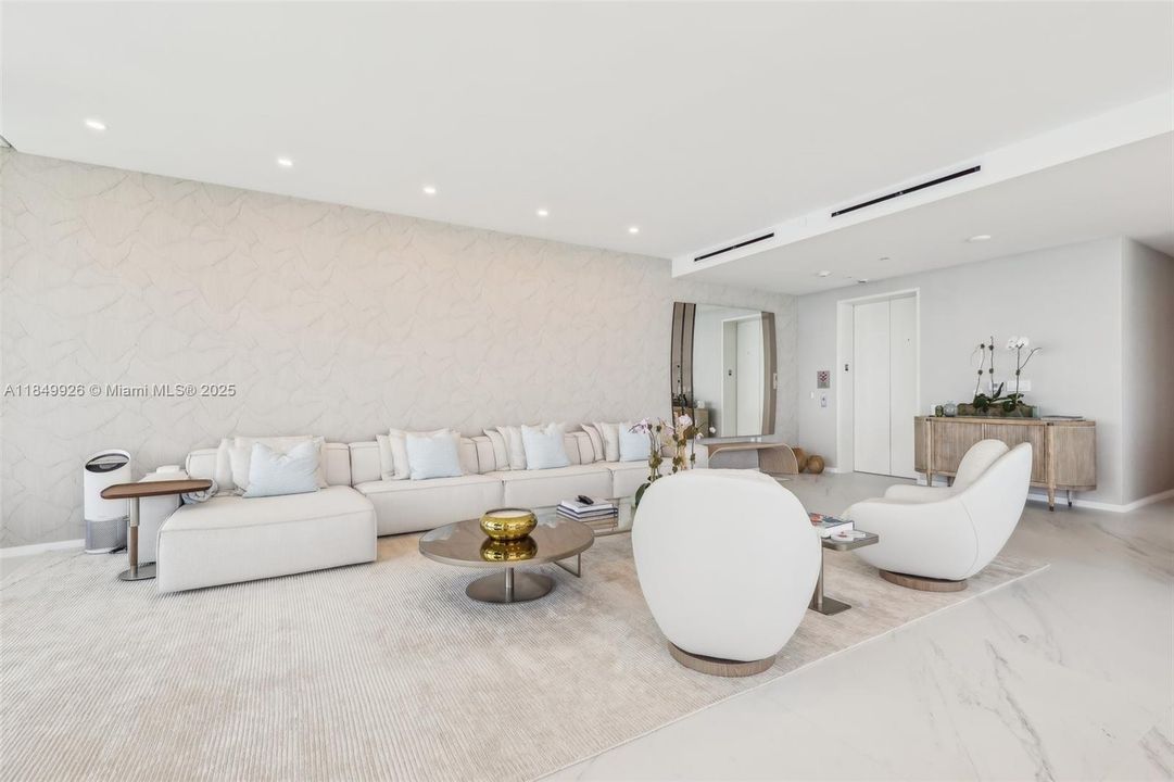 En Renta: $22,000 (3 camas, 3 baños, 2913 Pies cuadrados)