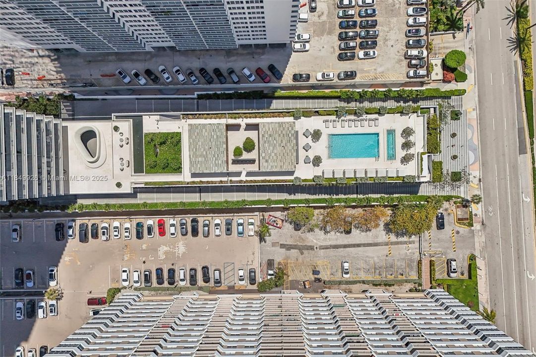 En Renta: $22,000 (3 camas, 3 baños, 2913 Pies cuadrados)