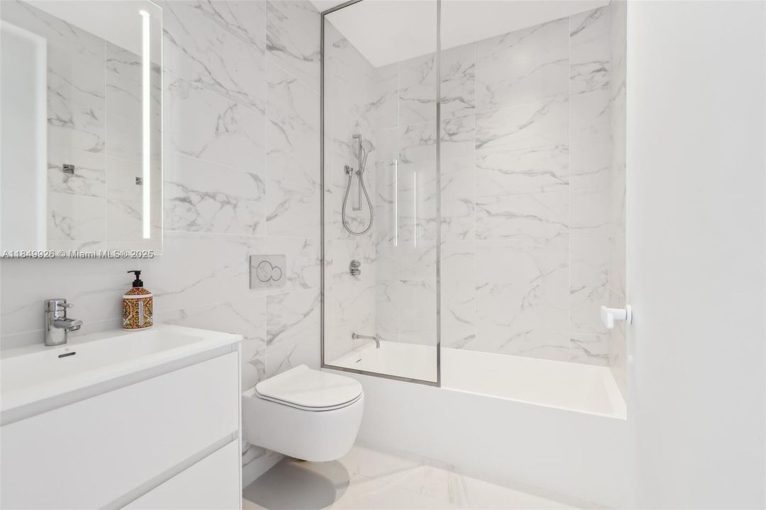 En Renta: $22,000 (3 camas, 3 baños, 2913 Pies cuadrados)