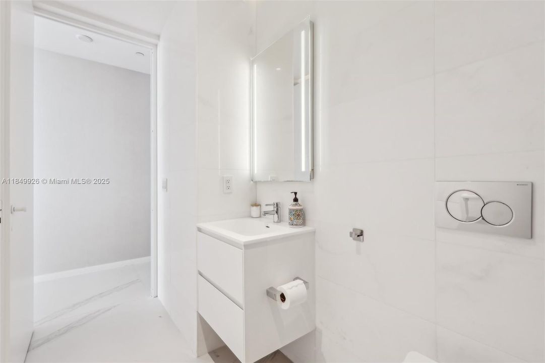 En Renta: $22,000 (3 camas, 3 baños, 2913 Pies cuadrados)