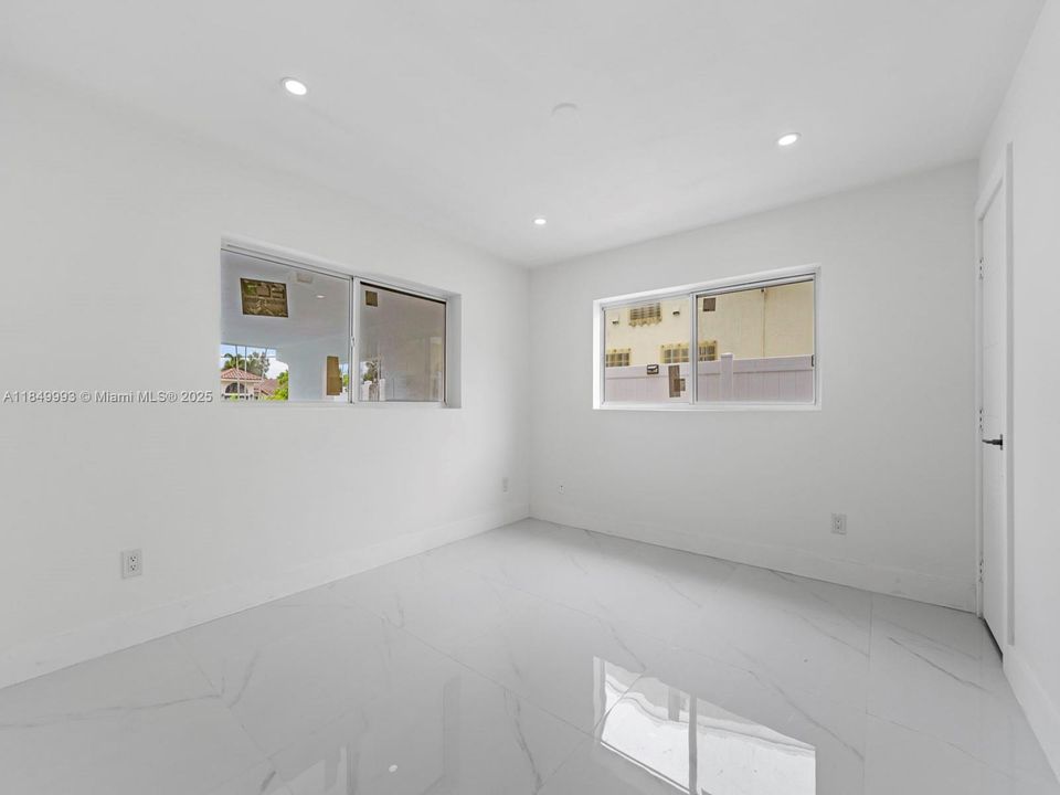 For Sale: $1,499,999 (0 beds, 0 baths, 2494 Square Feet)