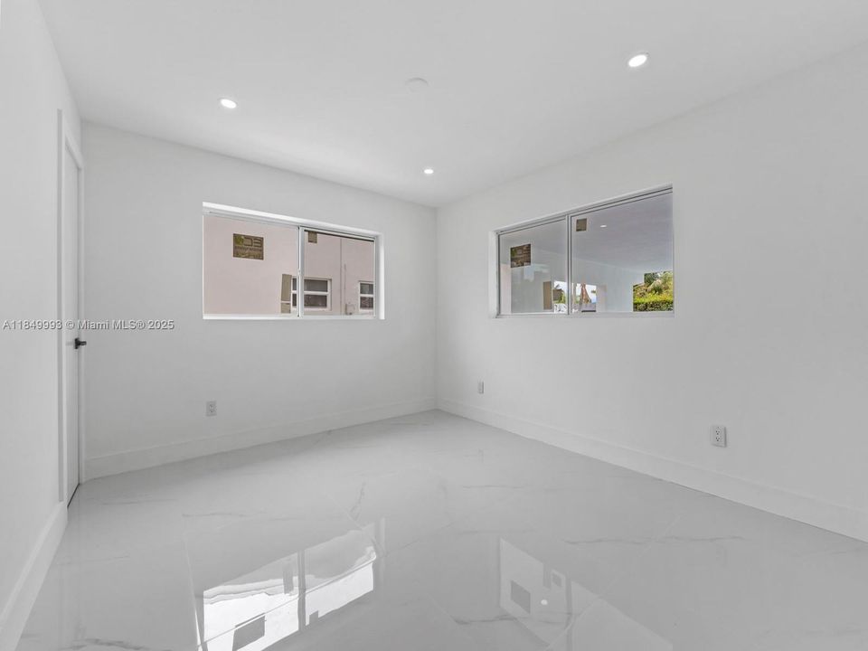 For Sale: $1,499,999 (0 beds, 0 baths, 2494 Square Feet)