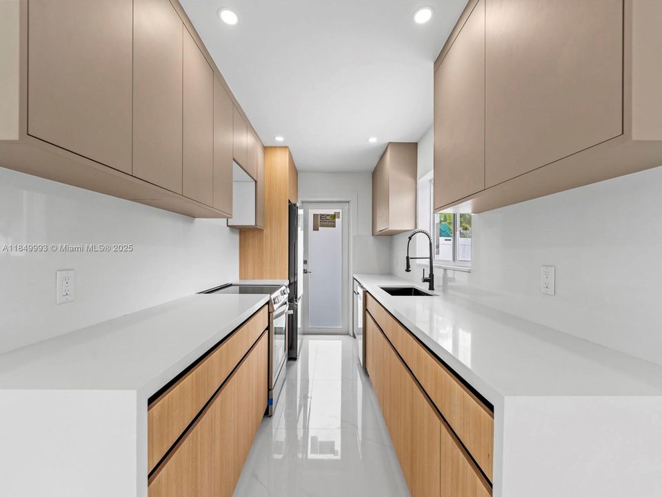 For Sale: $1,499,999 (0 beds, 0 baths, 2494 Square Feet)