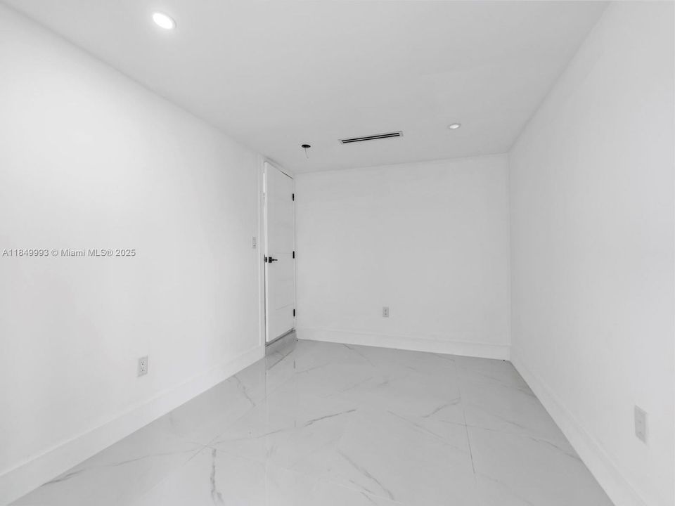 For Sale: $1,499,999 (0 beds, 0 baths, 2494 Square Feet)