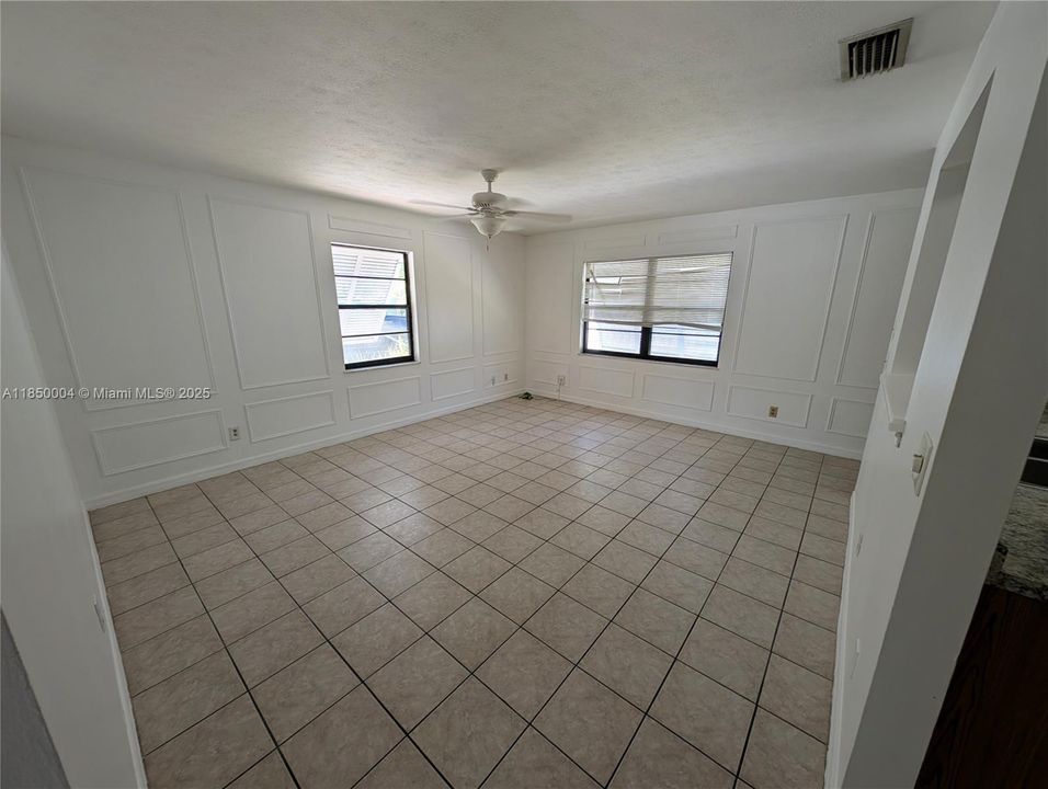 For Sale: $950,000 (0 beds, 0 baths, 2400 Square Feet)