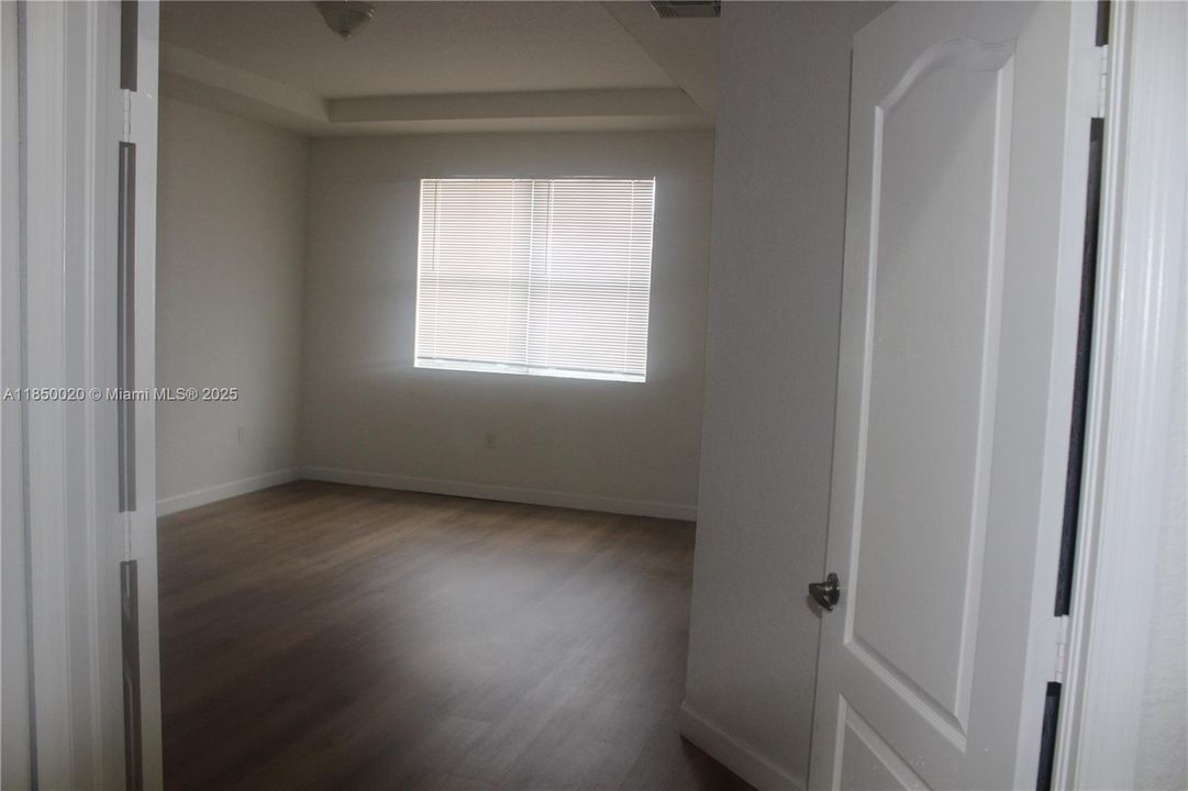 For Sale: $750,000 (4 beds, 3 baths, 2306 Square Feet)