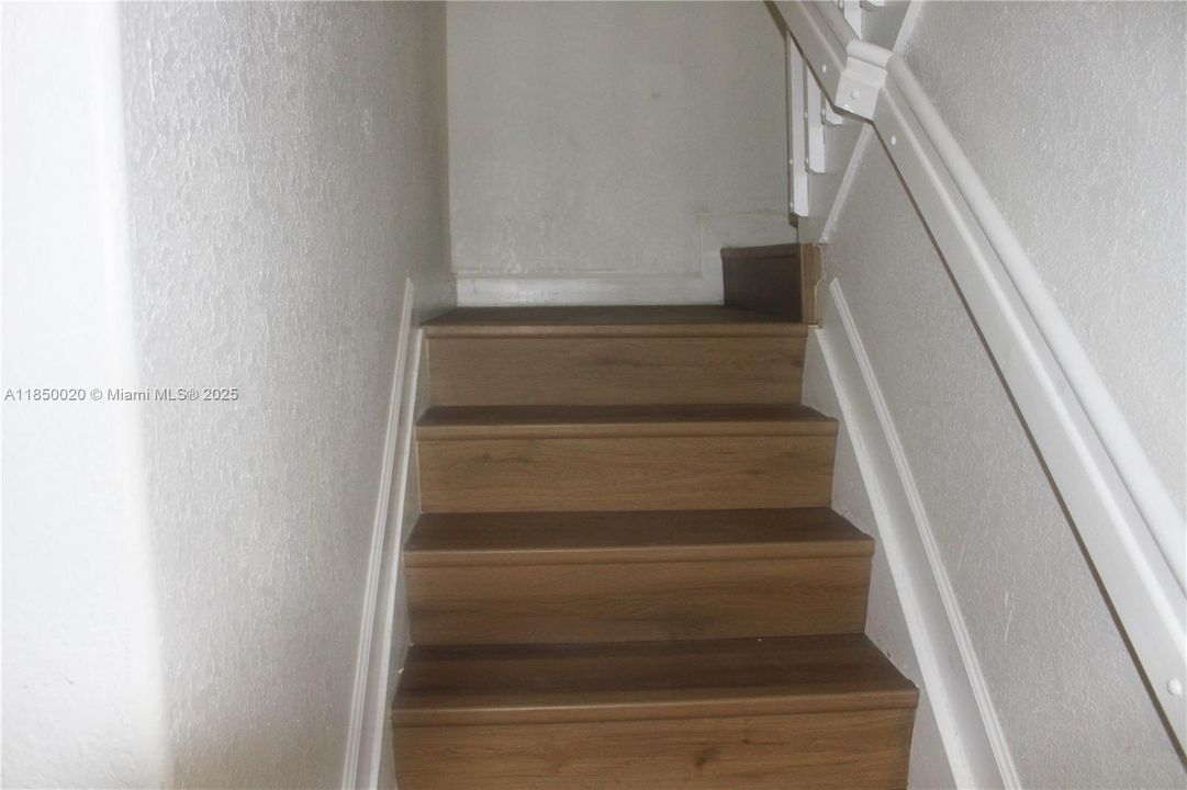 For Sale: $750,000 (4 beds, 3 baths, 2306 Square Feet)