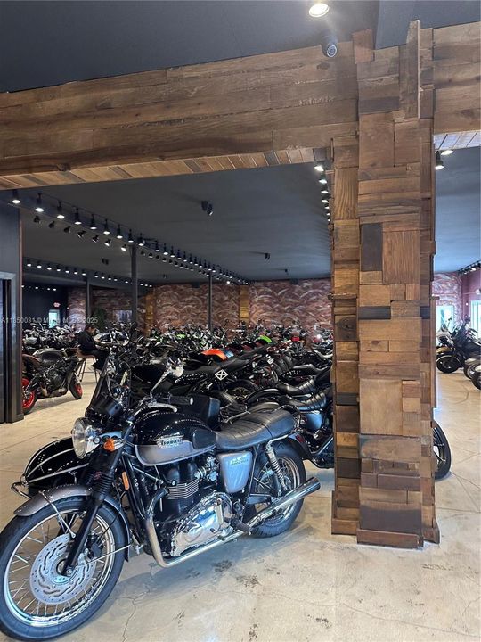 В аренду: $17 (0 спален, 0 ванн, 0 Квадратных фут)