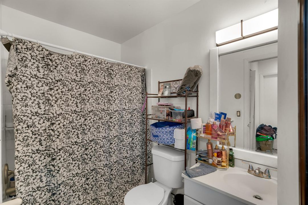 2291-Linton-Ridge-Cir-Apt-B4-HigMedia-02