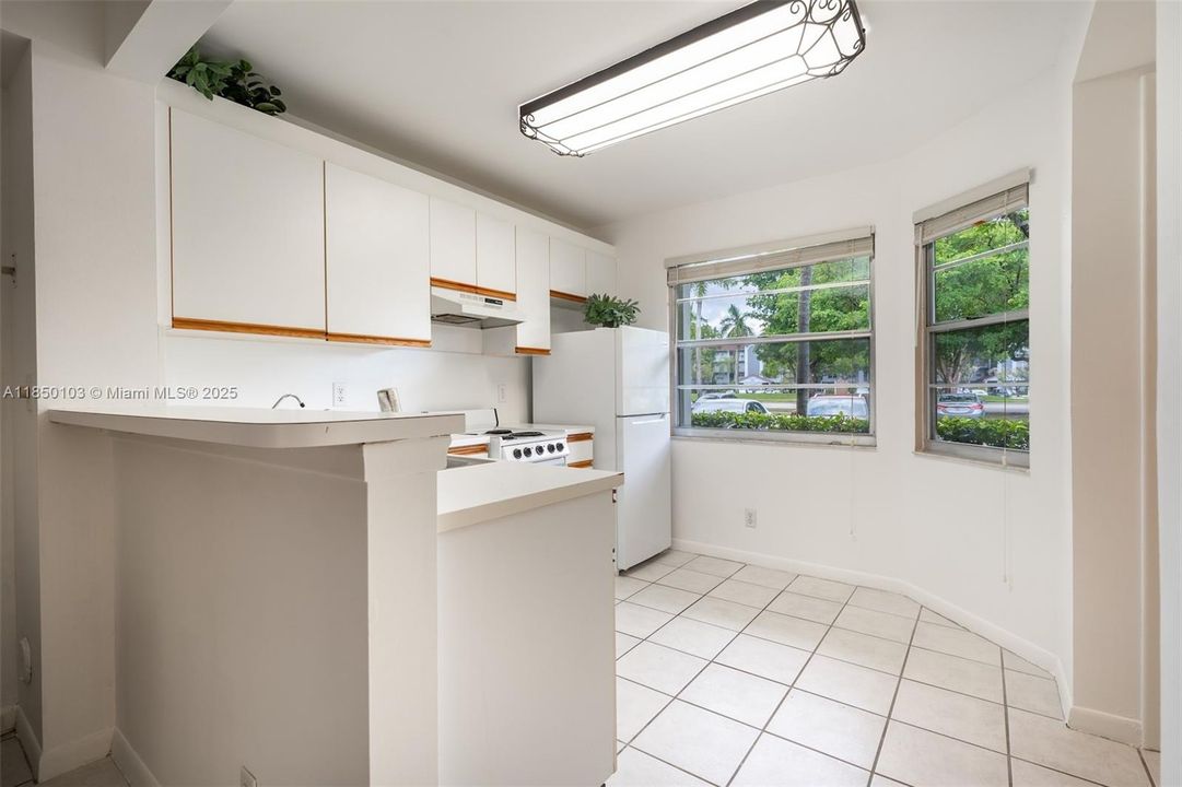 Vendido Recientemente: $117,000 (1 camas, 1 baños, 575 Pies cuadrados)