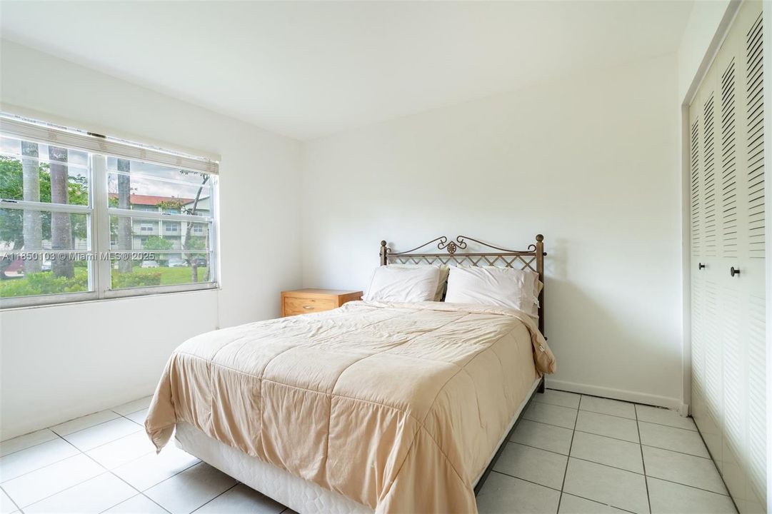 Vendido Recientemente: $117,000 (1 camas, 1 baños, 575 Pies cuadrados)