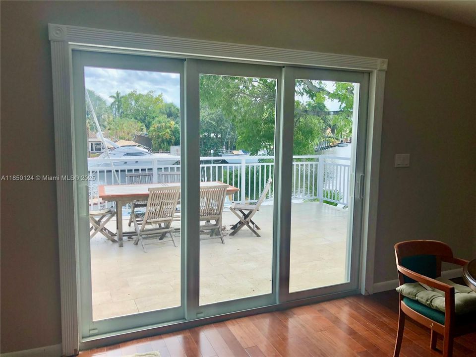 For Rent: $15,500 (7 beds, 6 baths, 4550 Square Feet)