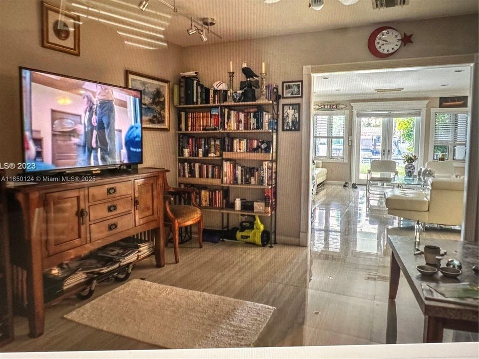 For Rent: $15,500 (7 beds, 6 baths, 4550 Square Feet)