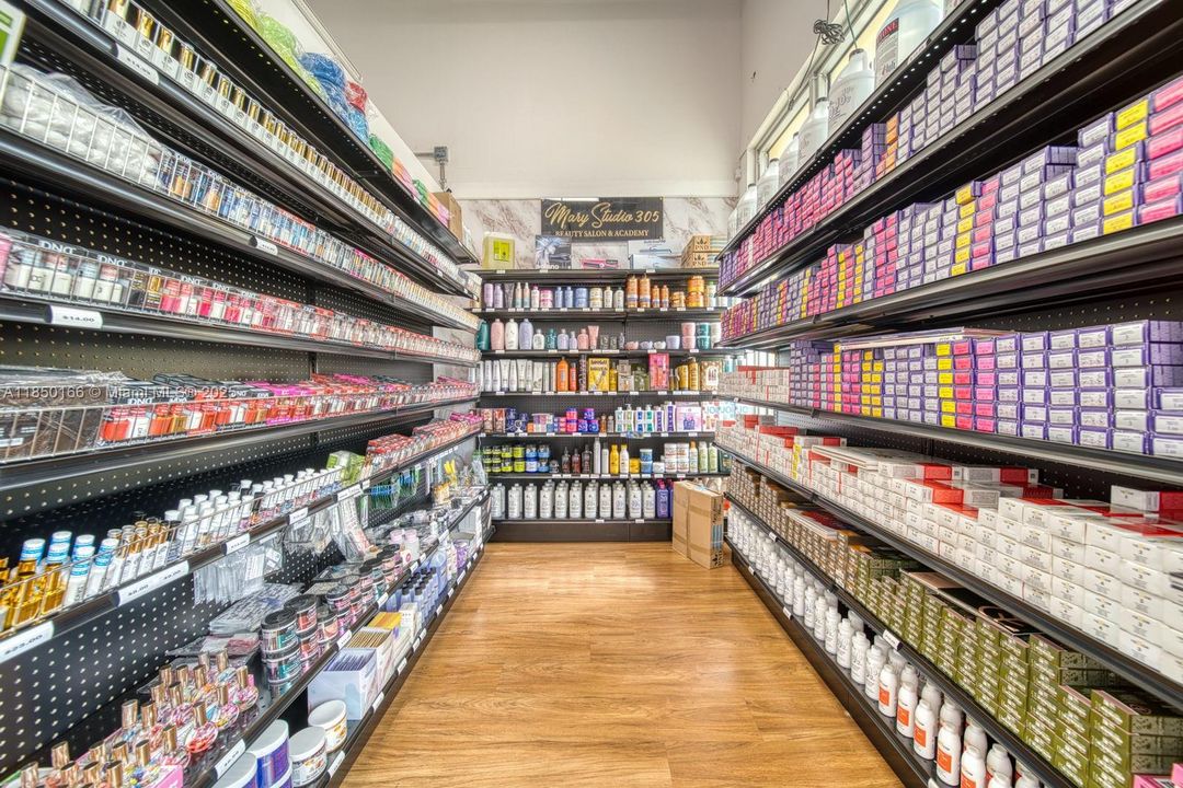 На продажу: $100,000 (0 спален, 0 ванн, 0 Квадратных фут)