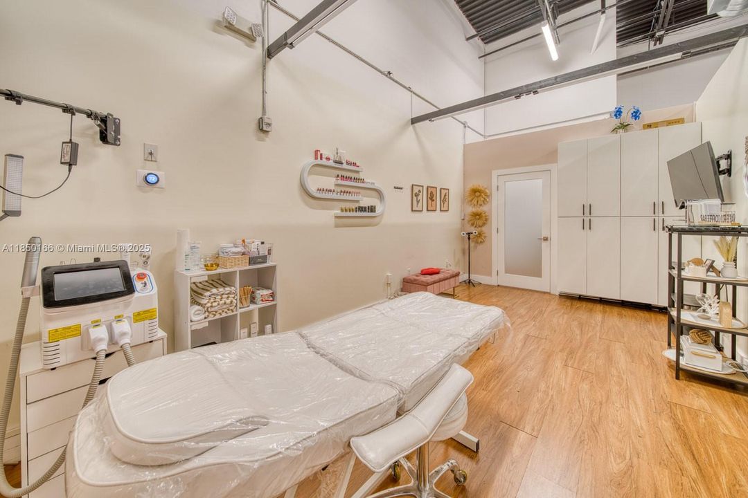 На продажу: $100,000 (0 спален, 0 ванн, 0 Квадратных фут)