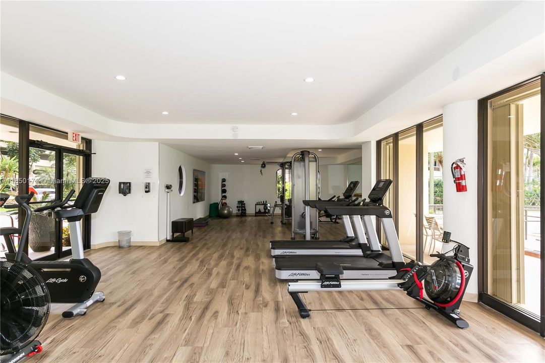 最近售出: $499,000 (2 贝兹, 2 浴室, 1622 平方英尺)