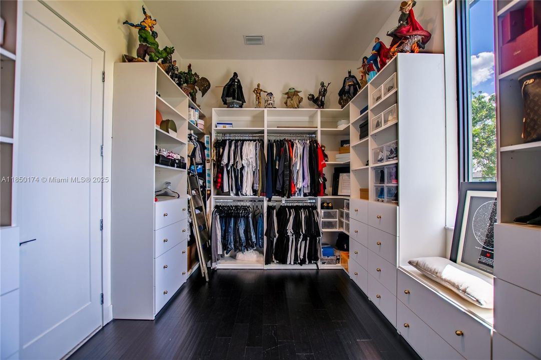 待售: $2,599,000 (5 贝兹, 4 浴室, 4713 平方英尺)