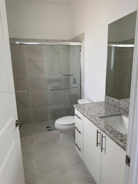 На продажу: $633,990 (4 спален, 2 ванн, 0 Квадратных фут)