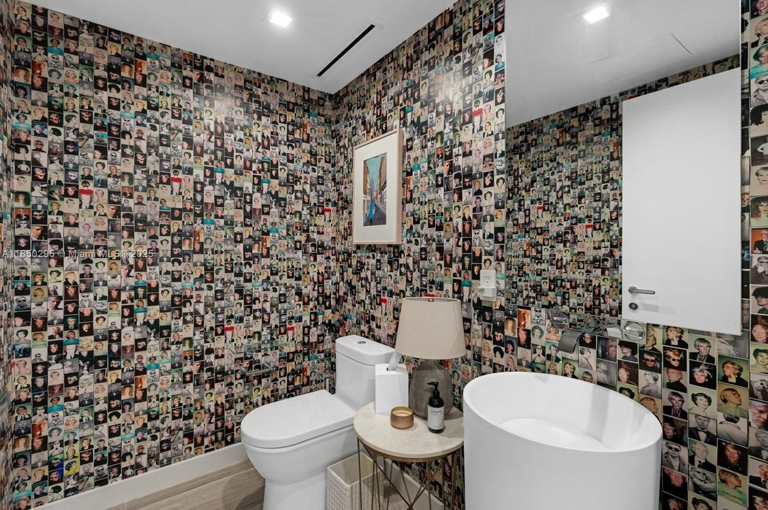 Activo con contrato: $29,500 (3 camas, 3 baños, 3310 Pies cuadrados)