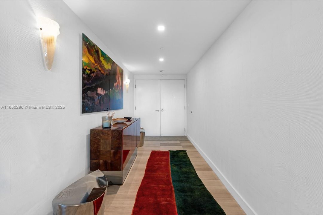 Activo con contrato: $29,500 (3 camas, 3 baños, 3310 Pies cuadrados)