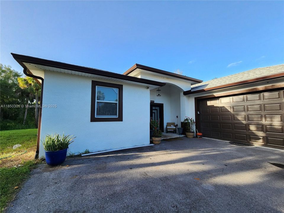 For Sale: $550,000 (3 beds, 2 baths, 0 Square Feet)