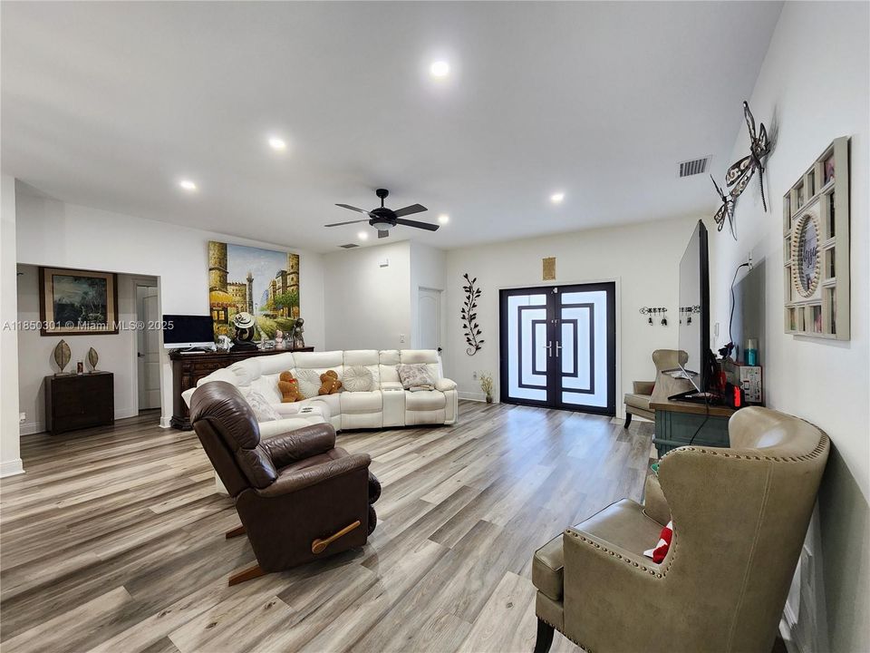 For Sale: $550,000 (3 beds, 2 baths, 0 Square Feet)