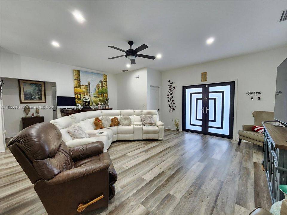 For Sale: $550,000 (3 beds, 2 baths, 0 Square Feet)