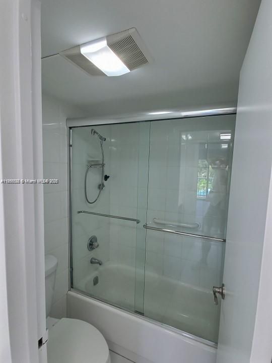 For Sale: $359,000 (2 beds, 2 baths, 1359 Square Feet)