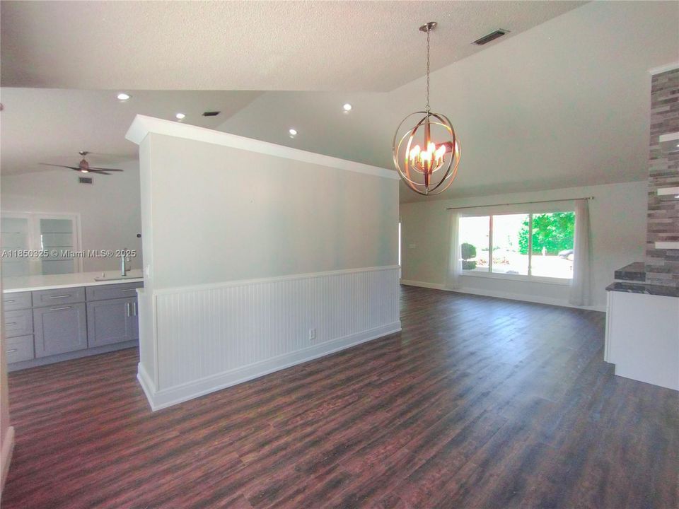 Recently Rented: $4,985 (4 beds, 2 baths, 3489 Square Feet)