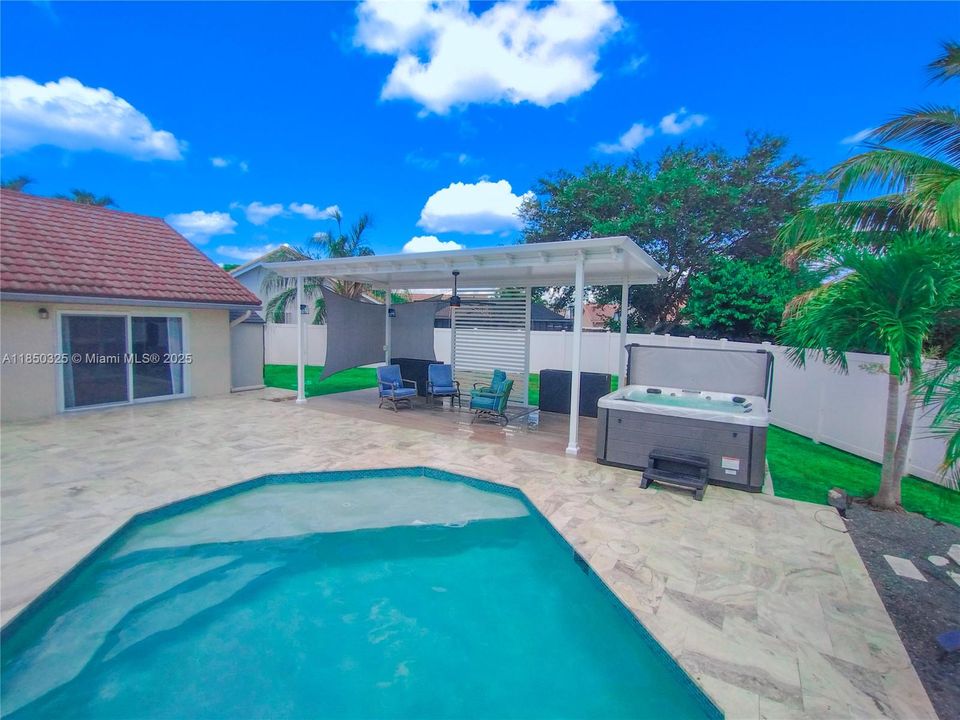 Recently Rented: $4,985 (4 beds, 2 baths, 3489 Square Feet)