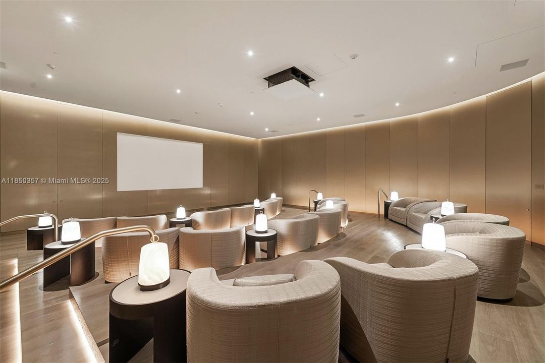 En Venta: $5,999,000 (4 camas, 5 baños, 3109 Pies cuadrados)