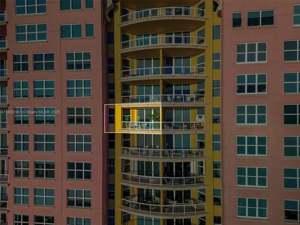 For Rent: $12,000 (3 beds, 2 baths, 2172 Square Feet)