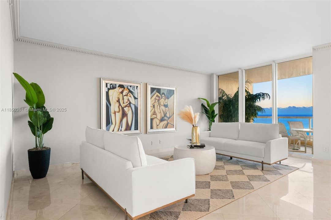 For Rent: $12,000 (3 beds, 2 baths, 2172 Square Feet)