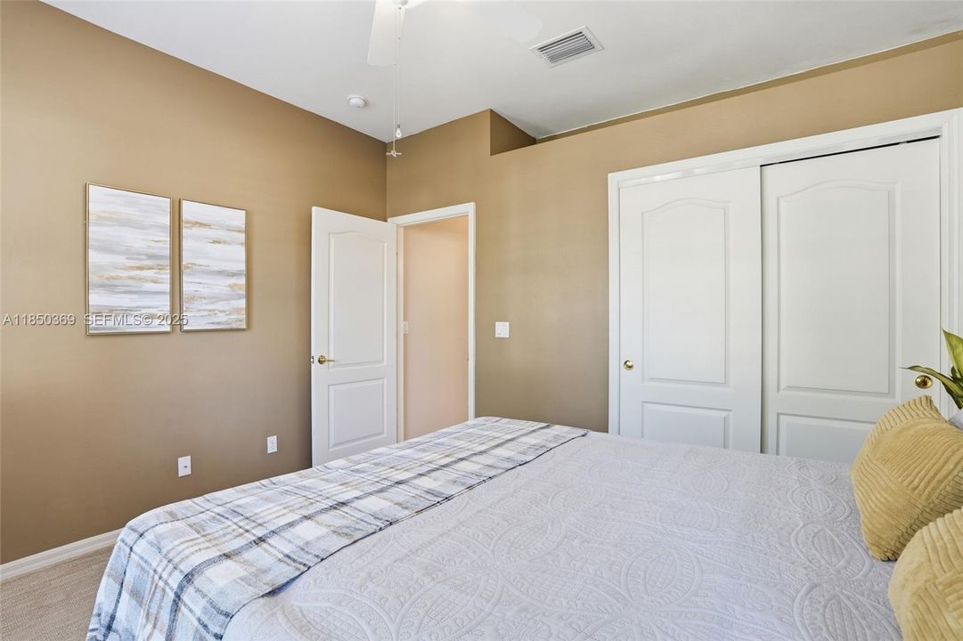 For Sale: $639,000 (3 beds, 2 baths, 2052 Square Feet)