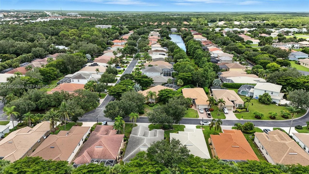 For Sale: $639,000 (3 beds, 2 baths, 2052 Square Feet)