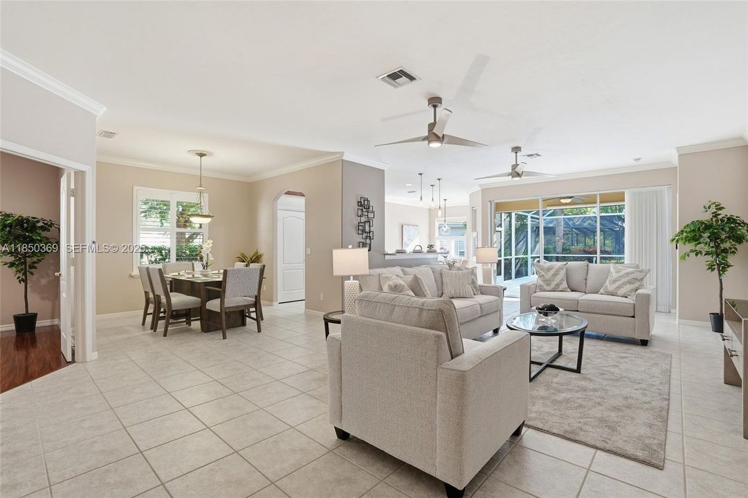 For Sale: $639,000 (3 beds, 2 baths, 2052 Square Feet)